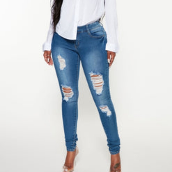 Fashion Nova Jeans - Picture 4 of 4